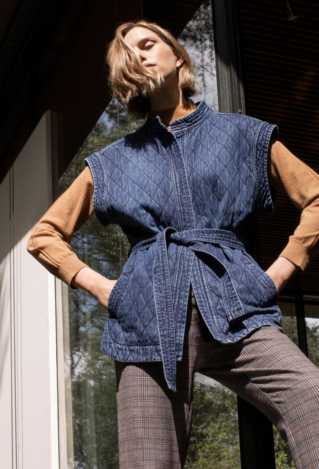 w22-gigue-dames-kleding-thema-3-jassen-truien-broeken